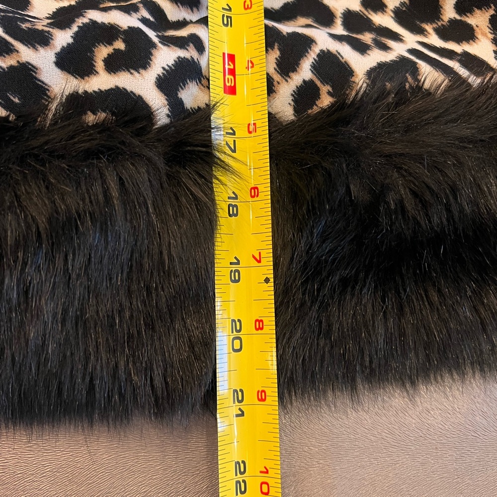 Worthington Leopard print top. Size PS - Picture 4 of 6